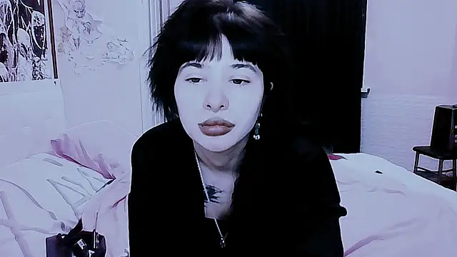 AllisonDeetz online show from June 6, 2026, 5:18 pm