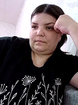 Dazzy Gi online show from March 20, 2026, 6:42 pm