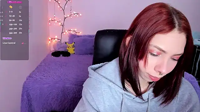 Snapshot of laurita_Olssen27 chatting on July 3, 2026, 1:28 pm laurita Olssen27 online show from July 3, 2026, 1:28 pm