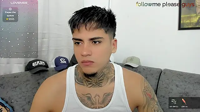 sweetlatinoboy online show from July 2, 2026, 9:26 am