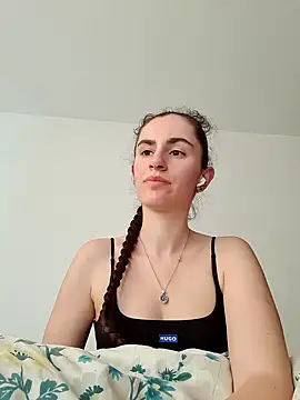 Snapshot of starlight_mo chatting on April 21, 2026, 3:29 pm starlight mo online show from April 21, 2026, 3:29 pm