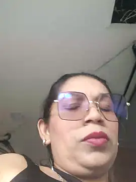 Melisa 14 online show from April 15, 2026, 4:00 pm