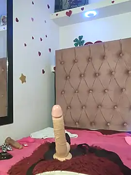 Melisa 14 online show from April 21, 2026, 3:51 pm