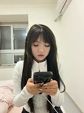 Snapshot of Alano0001 chatting on April 4, 2026, 2:34 pm Alano0001 online show from April 4, 2026, 2:34 pm
