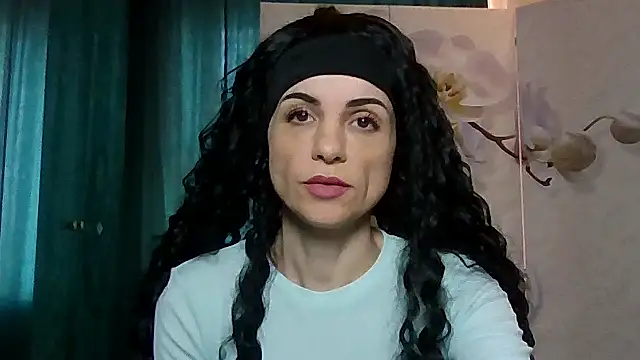 AlisMey online show from April 8, 2026, 2:29 pm