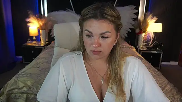 AlissyaGrayy online show from August 9, 2026, 7:09 pm