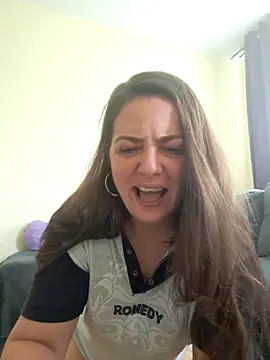 Snapshot of Arya_Malone chatting on June 11, 2026, 8:11 am Arya Malone online show from June 11, 2026, 8:11 am