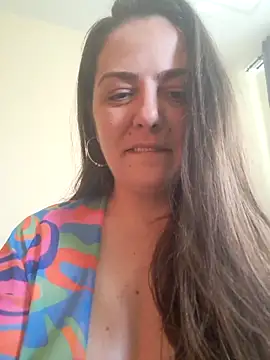 Snapshot of Arya_Malone chatting on June 17, 2026, 8:14 am Arya Malone online show from June 17, 2026, 8:14 am