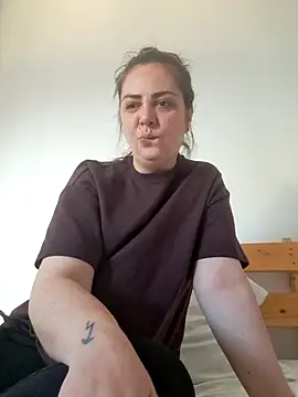 Snapshot of Arya_Malone chatting on May 18, 2026, 7:13 am Arya Malone online show from May 18, 2026, 7:13 am