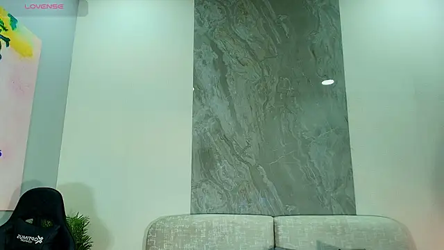 Snapshot of Megan_lux_ chatting on August 1, 2026, 11:08 am Megan lux online show from August 1, 2026, 11:08 am