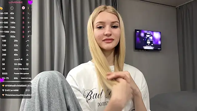 MelissaEvenns online show from June 19, 2026, 3:29 pm