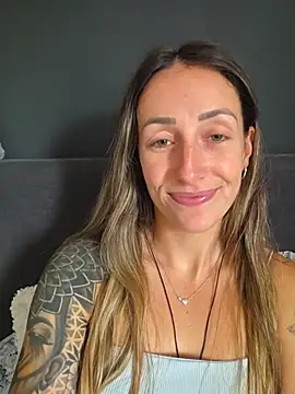 NicoleKaiser online show from June 12, 2026, 10:02 am