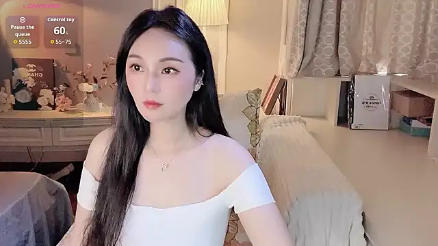Snapshot of KCYE-CC chatting on May 6, 2026, 2:48 am KCYE-CC online show from May 6, 2026, 2:48 am