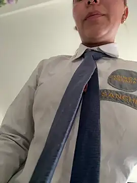 Snapshot of Queen_Scatlett chatting on August 4, 2026, 3:05 pm Queen Scatlett online show from August 4, 2026, 3:05 pm