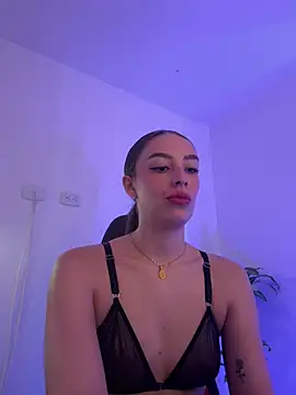 Snapshot of Lauren_Storm chatting on June 17, 2026, 5:23 pm Lauren Storm online show from June 17, 2026, 5:23 pm