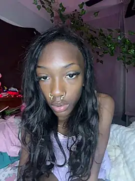 rosesgard3n online show from April 5, 2026, 3:08 pm