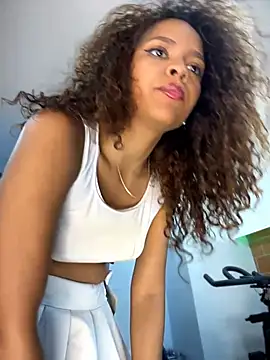 CurlyOopsieXXX online show from July 15, 2026, 2:40 am