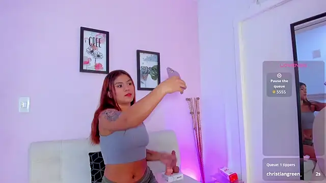 lovely kristal online show from August 3, 2026, 11:38 am