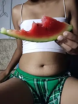 hot cute girl19 online show from May 19, 2026, 7:43 pm