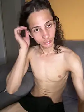 FelipeLipe18 online show from March 18, 2026, 2:04 am