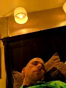 PleasingZaneFuryXXX online show from April 12, 2026, 7:33 am