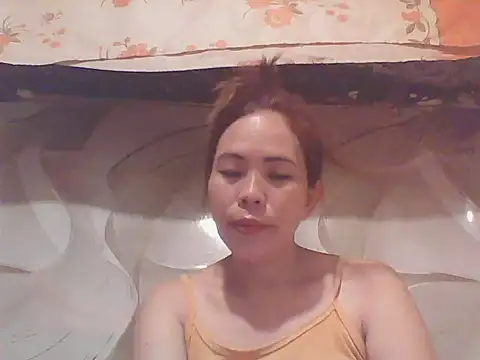 sweetciendy online show from June 5, 2026, 3:00 am