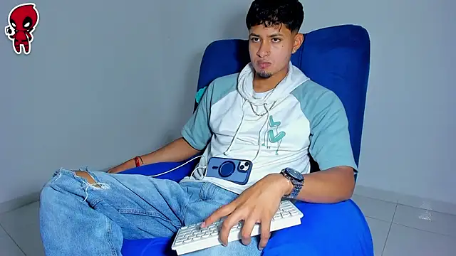 Thiago snoop online show from May 12, 2026, 3:14 am