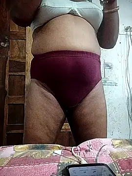 Snapshot of hottsexyy chatting on July 4, 2026, 3:57 am hottsexyy online show from July 4, 2026, 3:57 am