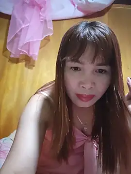 Snapshot of Reeoo-93 chatting on July 15, 2026, 12:45 pm Reeoo-93 online show from July 15, 2026, 12:45 pm