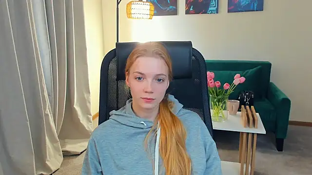 PetraRohal online show from March 19, 2026, 6:46 am