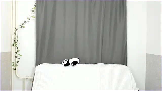 Snapshot of Emily_Nelsonn chatting on May 25, 2026, 5:22 pm Emily Nelsonn online show from May 25, 2026, 5:22 pm