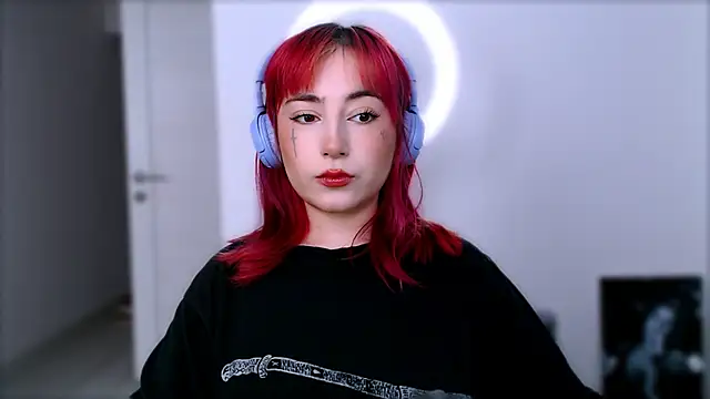 MistressEdith online show from April 16, 2026, 5:52 am