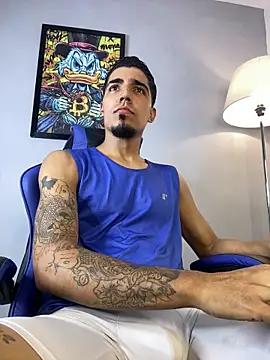 Snapshot of SimonNessman chatting on March 21, 2026, 7:07 pm SimonNessman online show from March 21, 2026, 7:07 pm