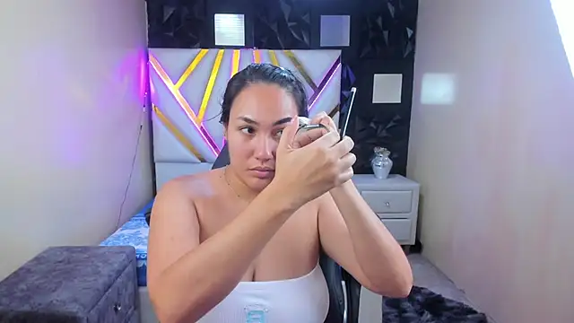 SammyEvanns  online show from July 12, 2026, 1:17 am