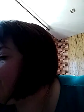 ViktoriaToytor55 online show from May 5, 2026, 10:18 am