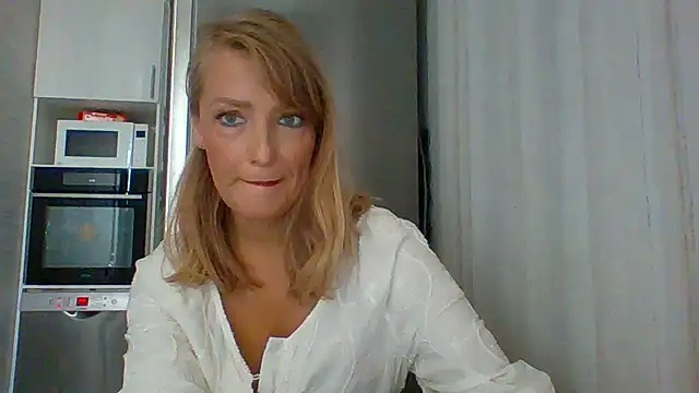 Snapshot of Satu8 chatting on June 27, 2026, 10:54 am Satu8 online show from June 27, 2026, 10:54 am