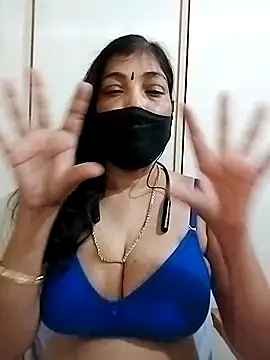 SanthiyaTamil01 online show from April 17, 2026, 11:35 am