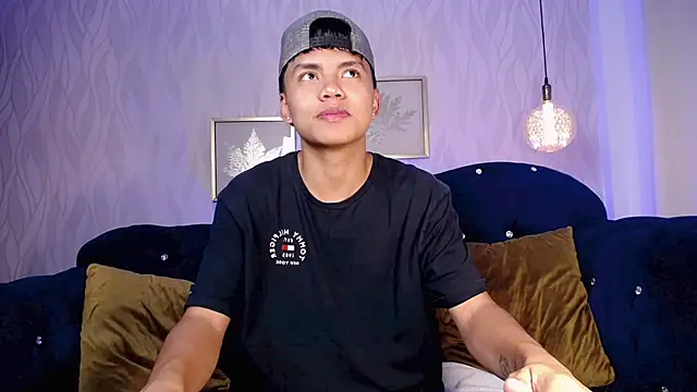 thiagosterling online show from May 6, 2026, 10:25 pm