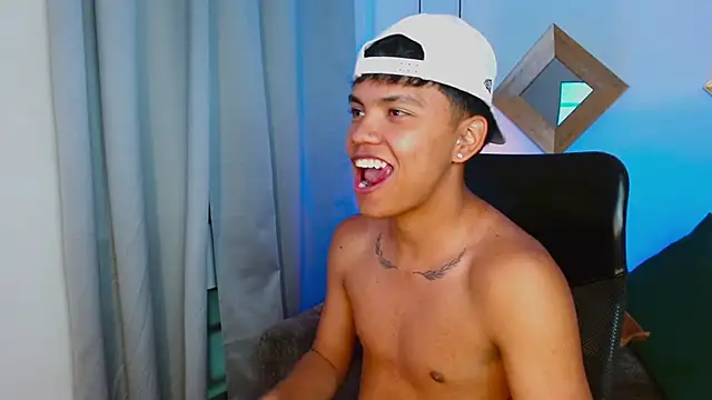 thiagosterling online show from April 27, 2026, 11:47 pm