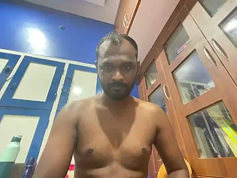 Snapshot of singletamilguy chatting on March 18, 2026, 8:53 pm singletamilguy online show from March 18, 2026, 8:53 pm