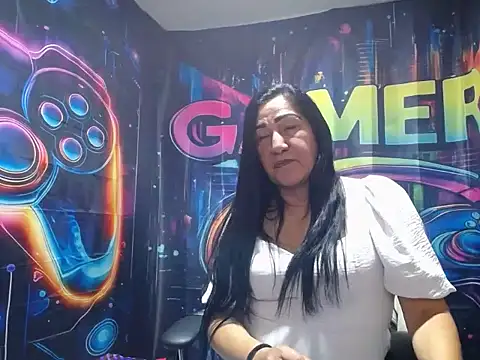 Snapshot of EmmieRae__ chatting on March 22, 2026, 4:27 am EmmieRae online show from March 22, 2026, 4:27 am