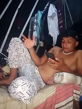 Snapshot of ADES_23CM chatting on March 27, 2026, 4:32 am ADES 23CM online show from March 27, 2026, 4:32 am