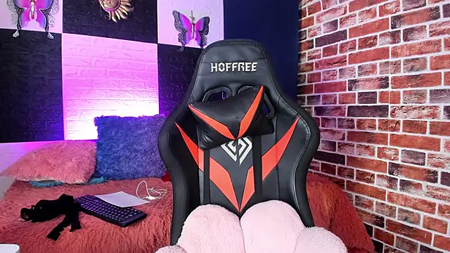 SofiiaCutee online show from May 22, 2026, 3:48 am