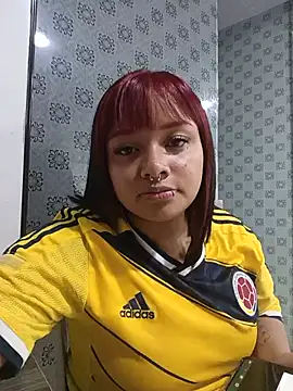 SofiiaCutee online show from June 24, 2026, 2:21 am