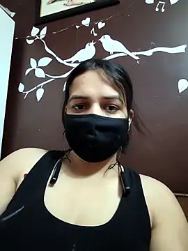 REENA-STRIP online show from April 26, 2026, 8:00 am