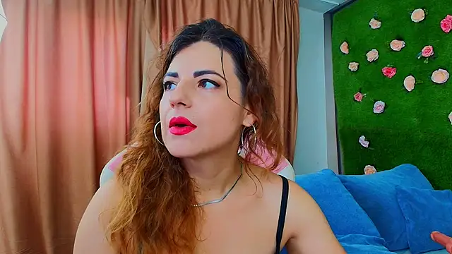 AmmyFlirty online show from August 5, 2026, 4:17 am