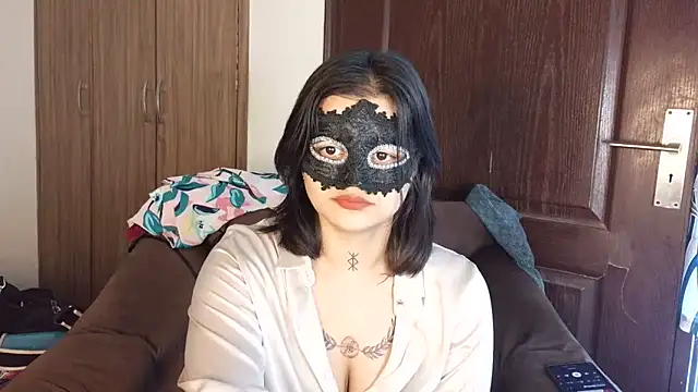 Punjabi baddie  online show from May 30, 2026, 9:59 am