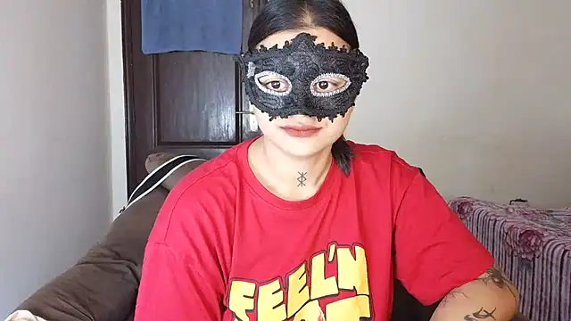 Punjabi baddie  online show from July 15, 2026, 8:54 am