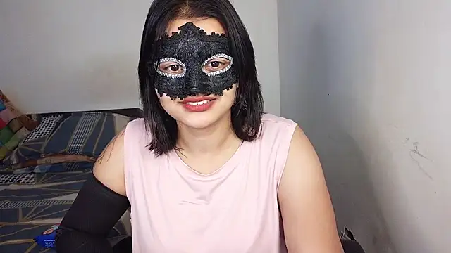 Punjabi baddie  online show from April 20, 2026, 10:51 am