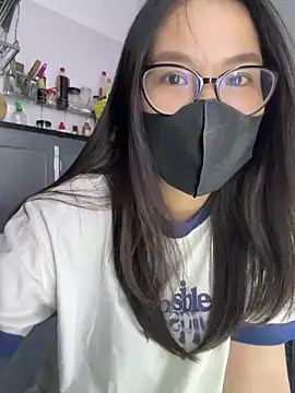 Evelyn9xzz online show from March 26, 2026, 3:32 pm